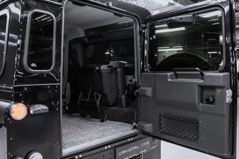 Land Rover Defender  2008
