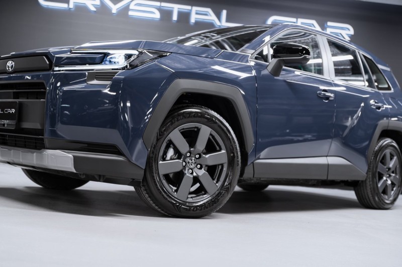 Toyota RAV4 Luxury 2026