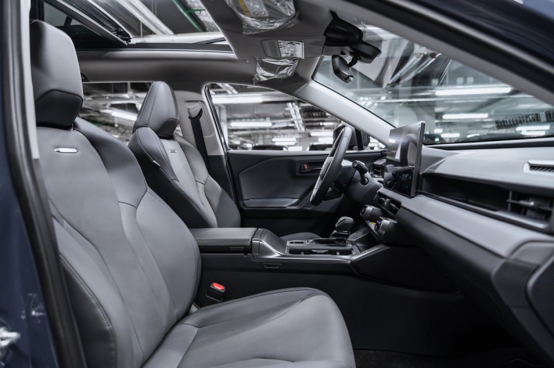Toyota RAV4 Luxury 2026