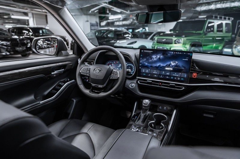 Toyota Highlander Supreme 2026