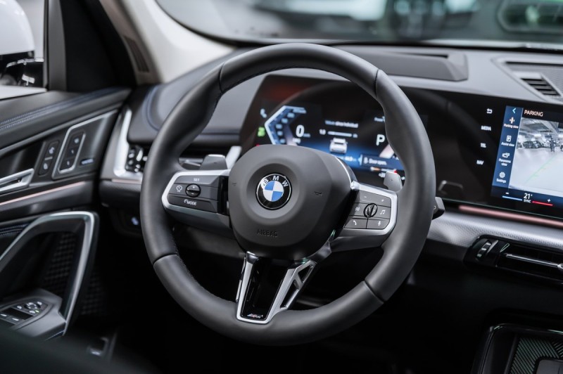 BMW X1 xDrive25Li M Sport Package 2025