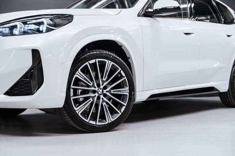 BMW X1 xDrive25Li M Sport Package 2025