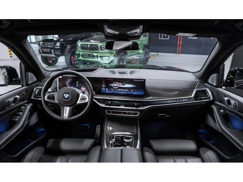 BMW X7 xDrive40d M Sport Pro 2025