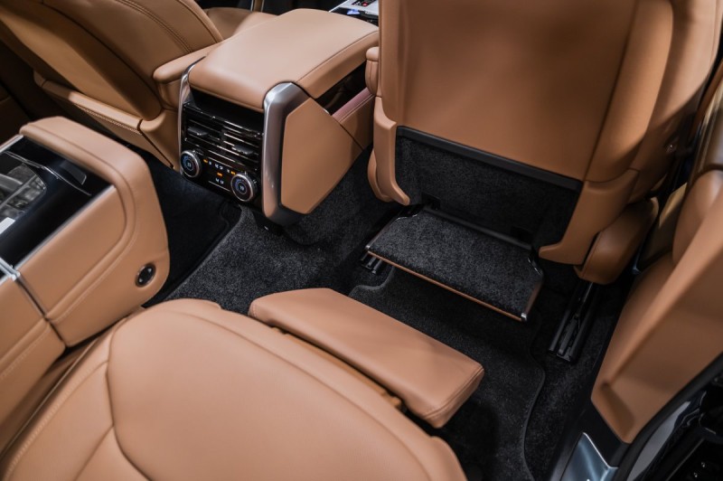 Land Rover Range Rover V — 2026