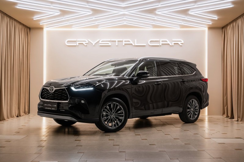 Toyota Highlander IV — 2026