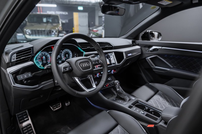 Audi Q3 45 TFSI Fashionable dynamic 2026