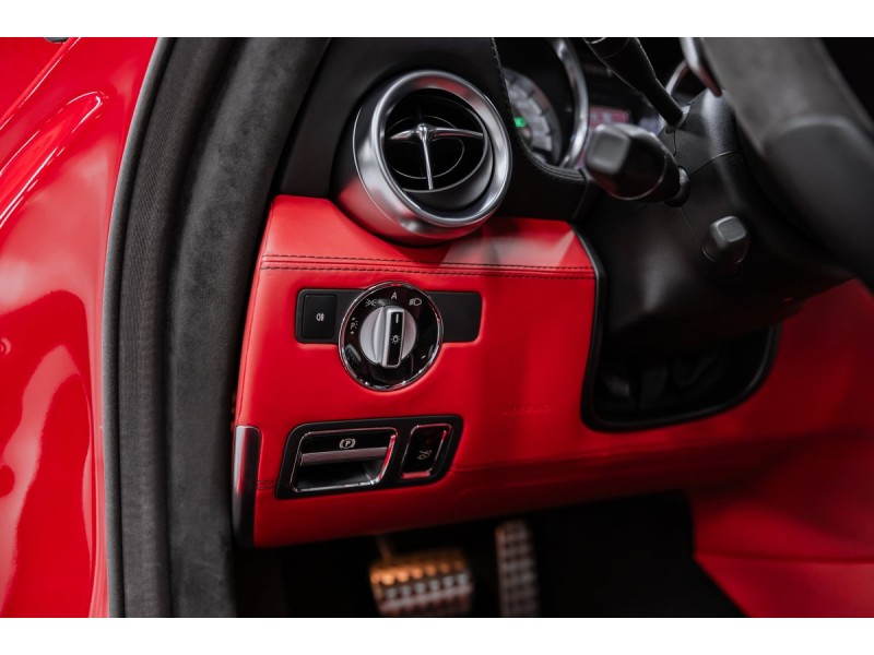 Mercedes-Benz SLS AMG  2010
