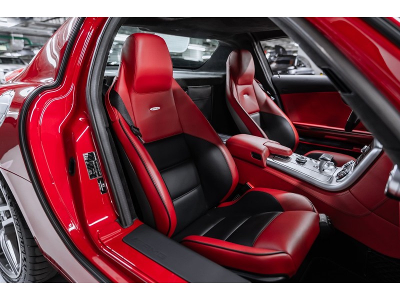 Mercedes-Benz SLS AMG  2010