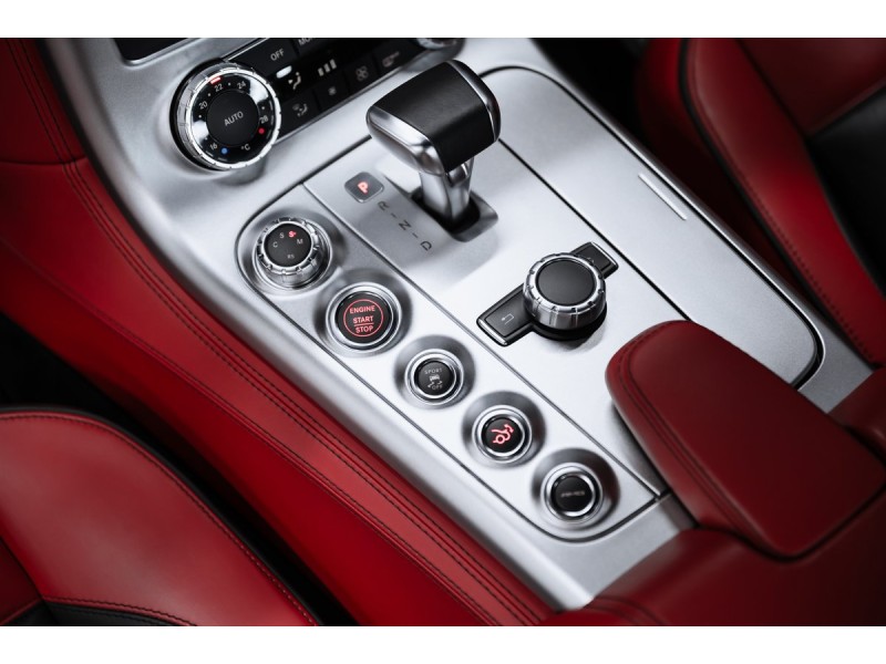 Mercedes-Benz SLS AMG  2010