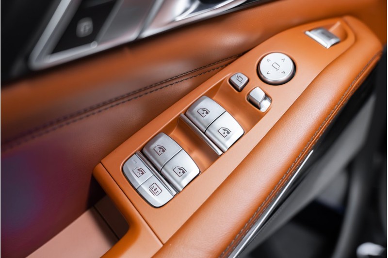 BMW X7 G07 рестайлинг — 2023