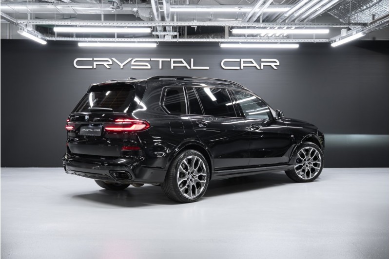 BMW X7 G07 рестайлинг — 2023