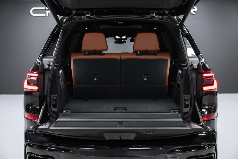 BMW X7 G07 рестайлинг — 2023