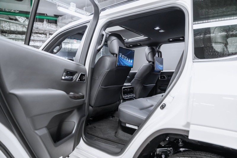 Toyota Land Cruiser ZX (7 мест) 2026