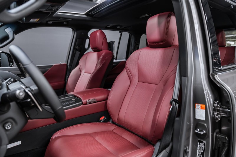 Lexus LX Luxury 2026