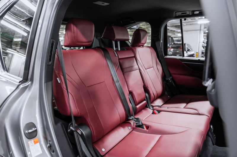Lexus LX Luxury 2026
