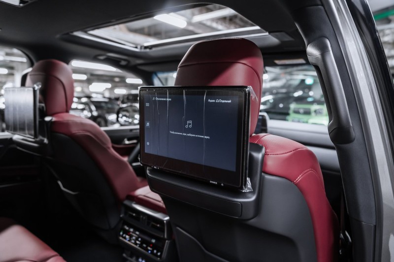 Lexus LX Luxury 2026