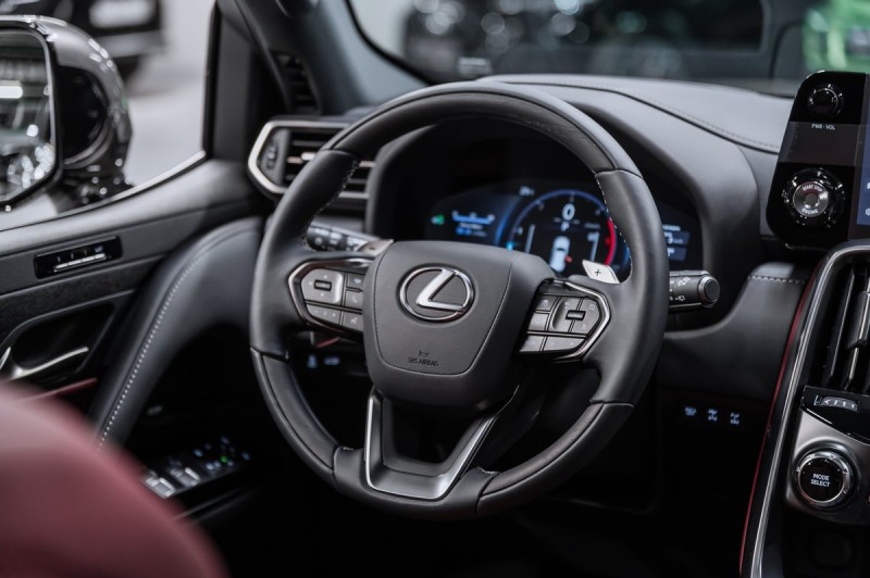 Lexus LX Luxury 2026
