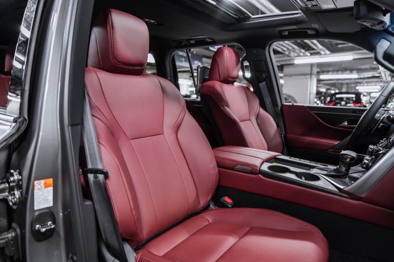 Lexus LX Luxury 2026