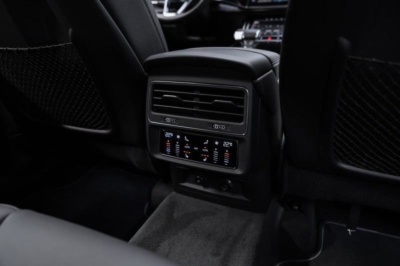 Audi Q7 45 TFSI quattro tiptronic 2025