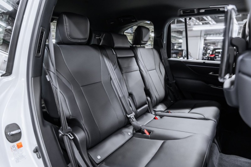 Lexus LX Luxury 2026