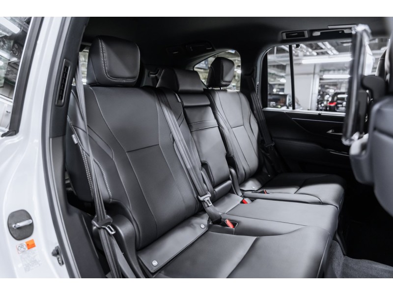 Lexus LX Luxury 2026