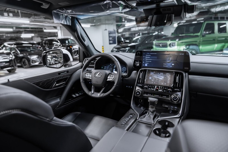 Lexus LX Luxury 2026