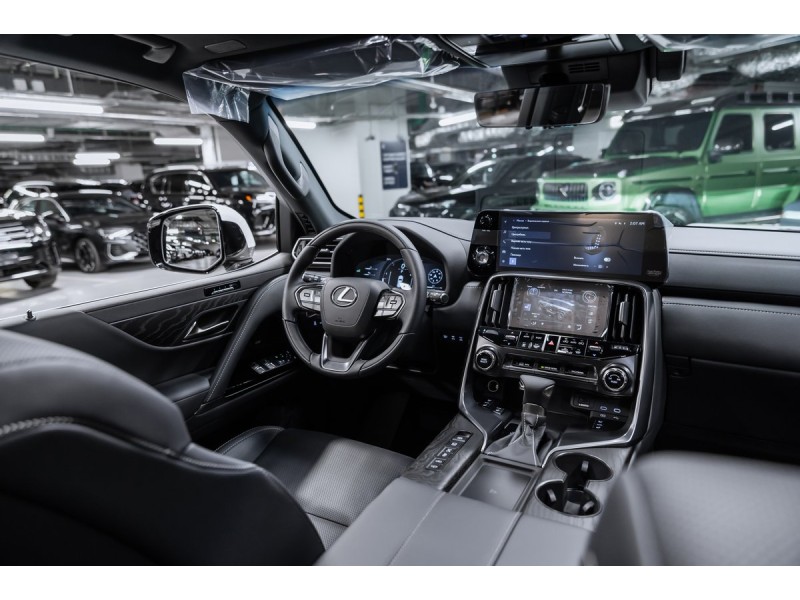 Lexus LX Luxury 2026