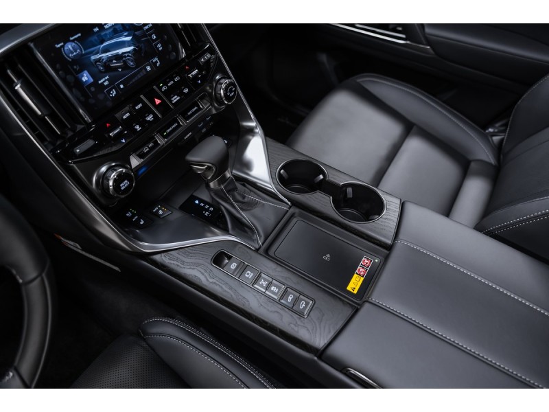 Lexus LX Luxury 2026