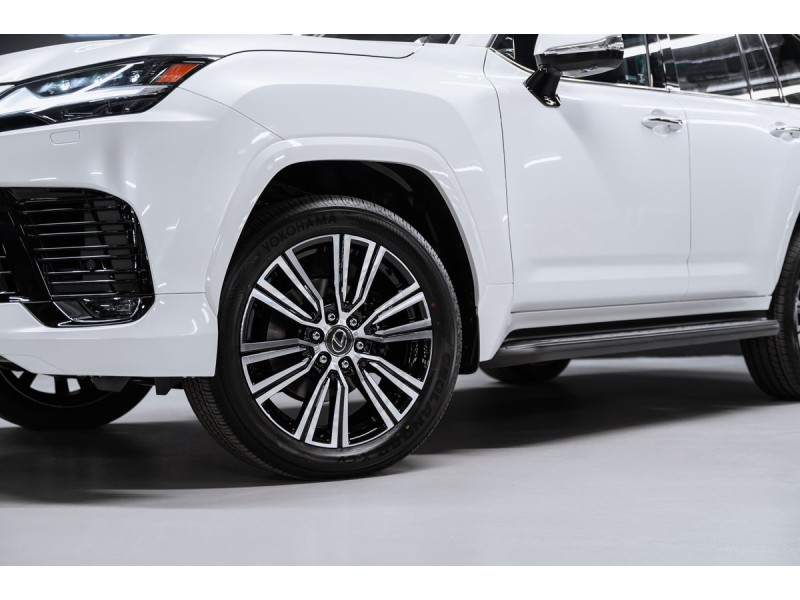 Lexus LX Luxury 2026