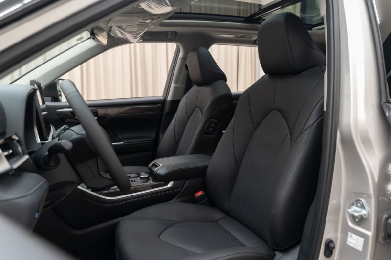 Toyota Highlander IV — 2026
