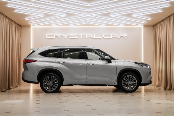 Toyota Highlander IV (XU70) Supreme - 2026