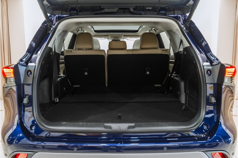 Toyota Highlander IV — 2026