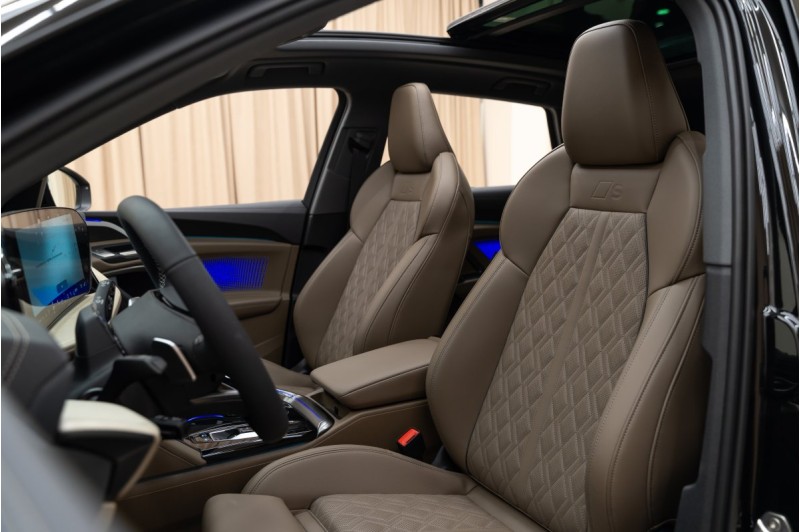 Audi Q5L GU — 2026