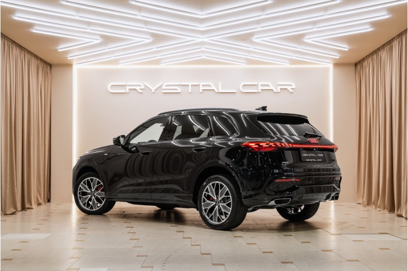 Audi Q5L GU — 2026