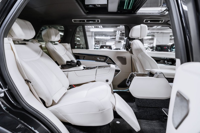 Land Rover Range Rover Autobiography 2026