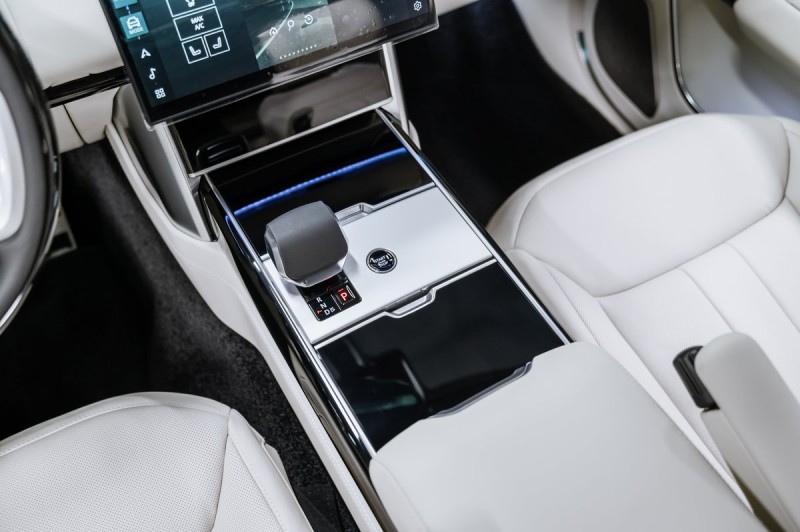 Land Rover Range Rover Autobiography 2026