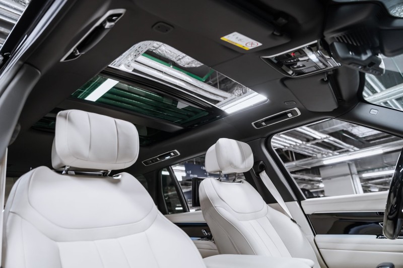 Land Rover Range Rover Autobiography 2026