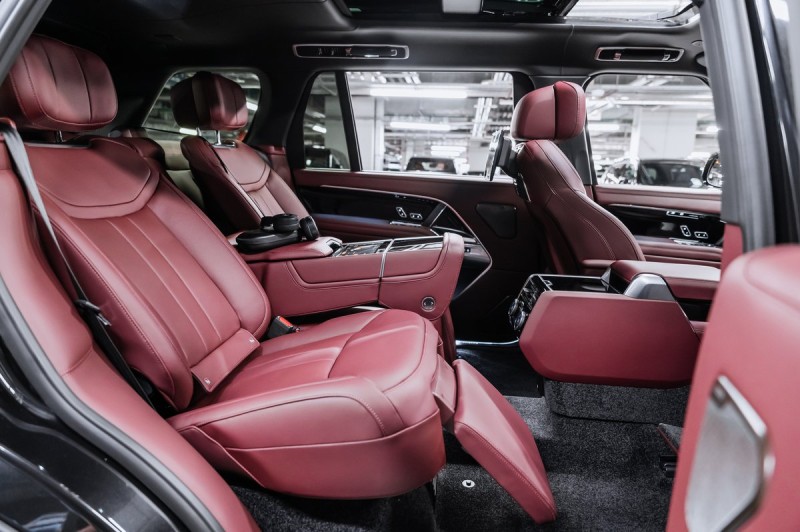 Land Rover Range Rover Autobiography 2026