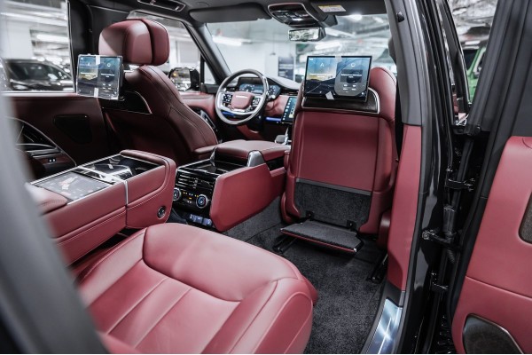 Land Rover Range Rover Autobiography 2026