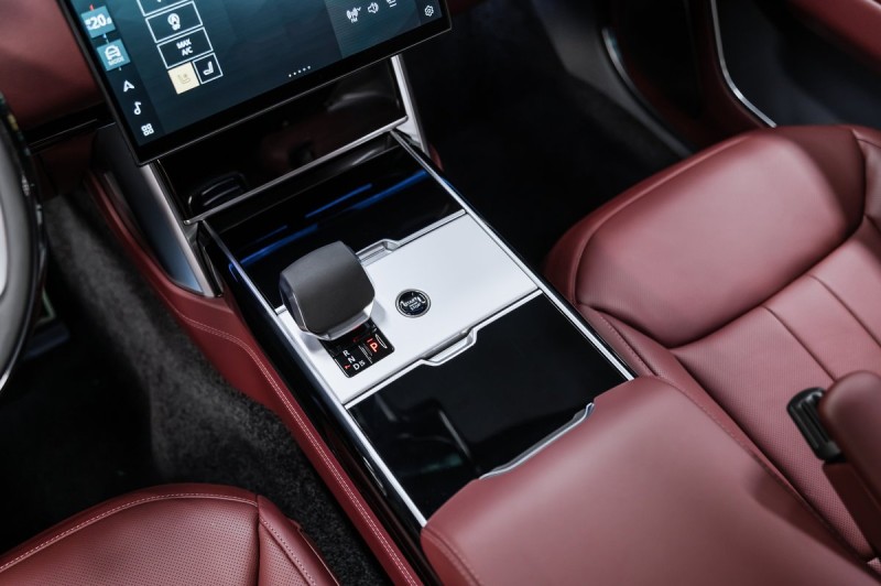 Land Rover Range Rover Autobiography 2026