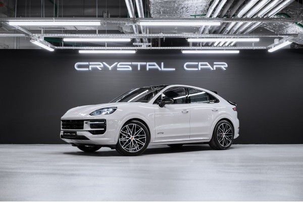 Porsche Cayenne GTS Coupé 2026