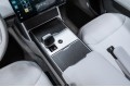 Land Rover Range Rover SV 2025
