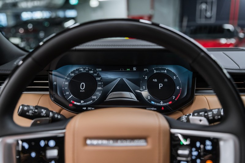 Land Rover Range Rover V — 2026