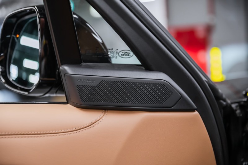 Land Rover Range Rover V — 2026