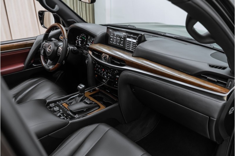 Lexus LX J200 рестайлинг 2 — 2017
