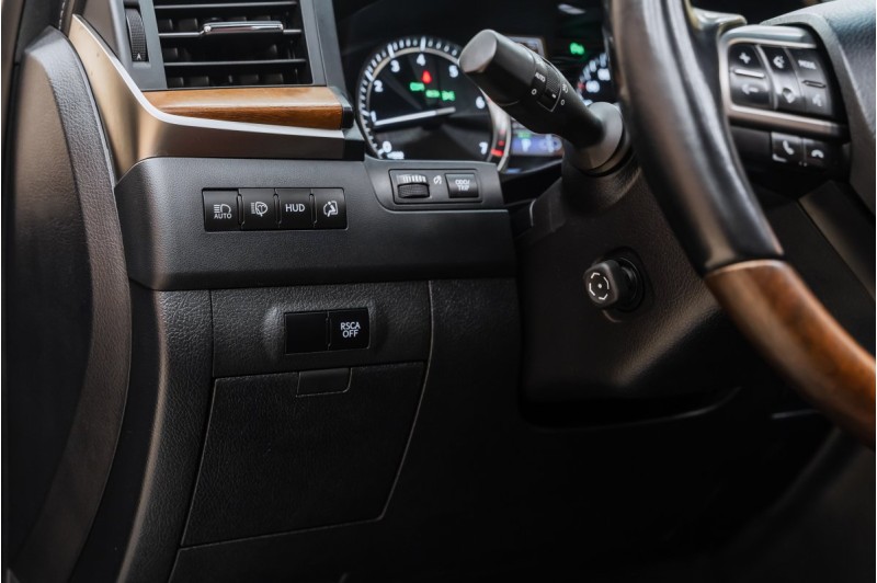 Lexus LX J200 рестайлинг 2 — 2017