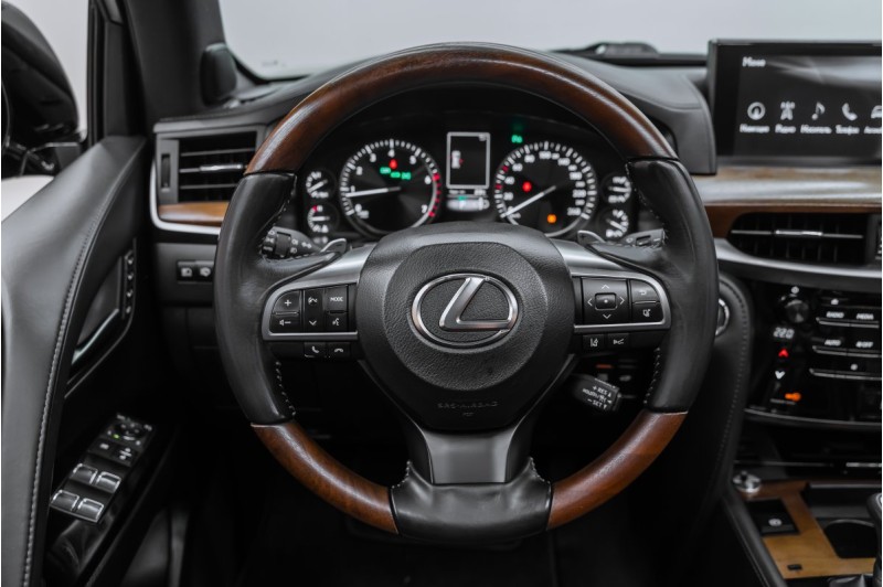 Lexus LX J200 рестайлинг 2 — 2017