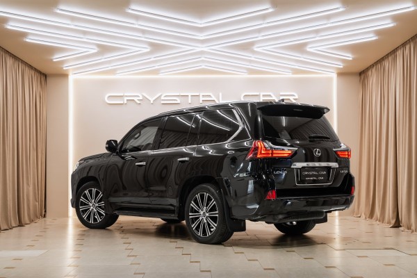 Lexus LX J200 рестайлинг 2 (2015—2023) Luxury - 2017