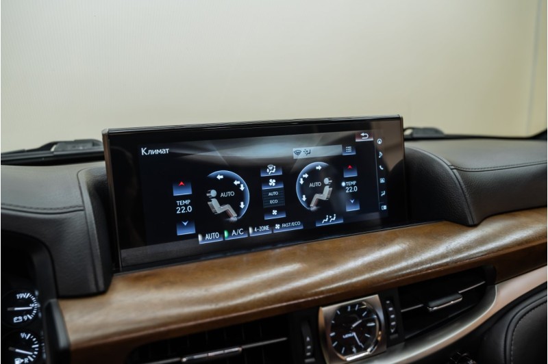 Lexus LX J200 рестайлинг 2 — 2017