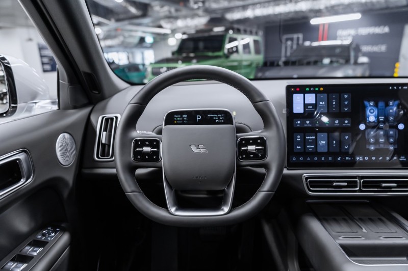 Li Auto (Lixiang) L7 Ultra (2025) 2025